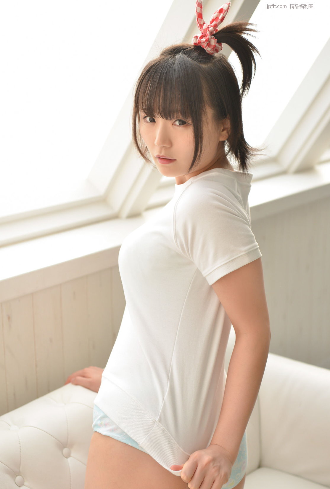 ˯Ƭ 󲨷 [ϺӰLOVEPOP] Mashiro Photoset ޤ Tamano 1/75P P.15