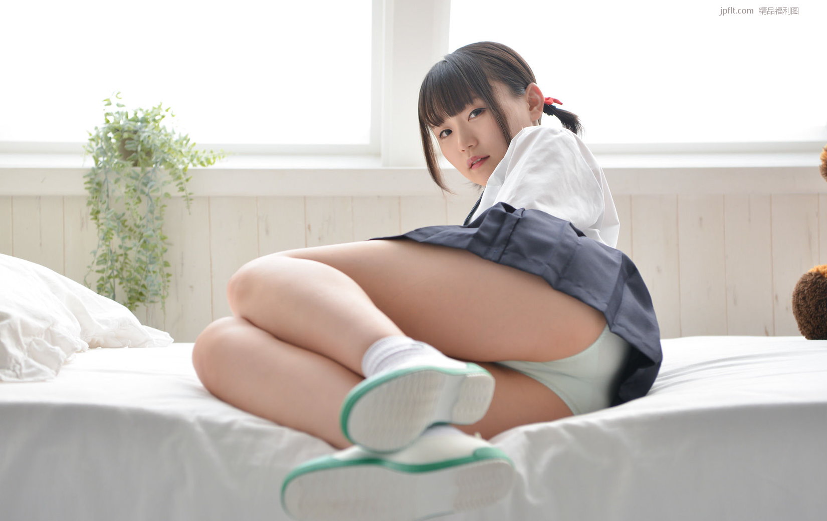 ޤ  Tamano Mashiro [ϺLOVEPOPӰ] Photoset Ĵش Ů ͼ 2/88P P.1 