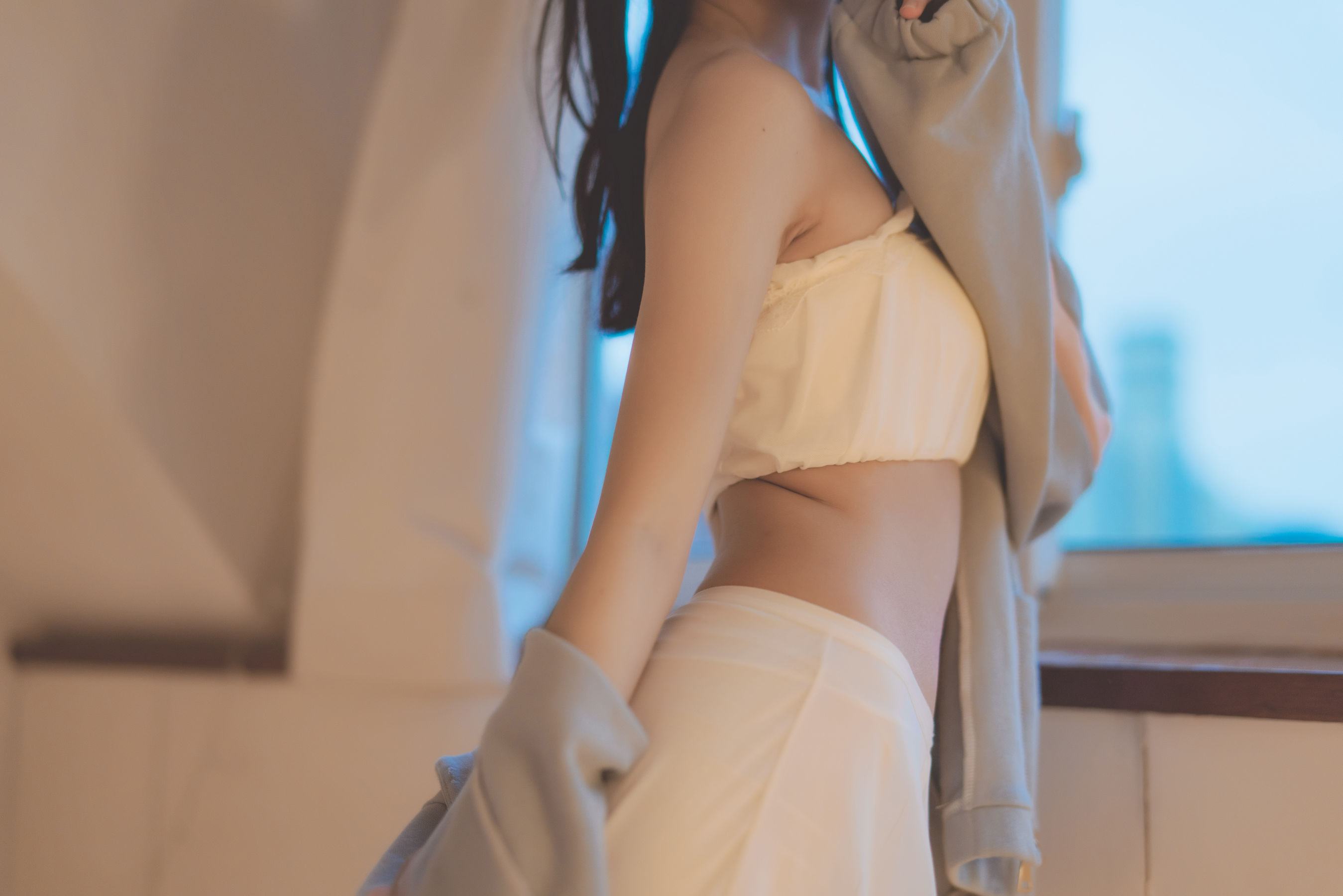 /19P @ [Ӱcoser] P.1 