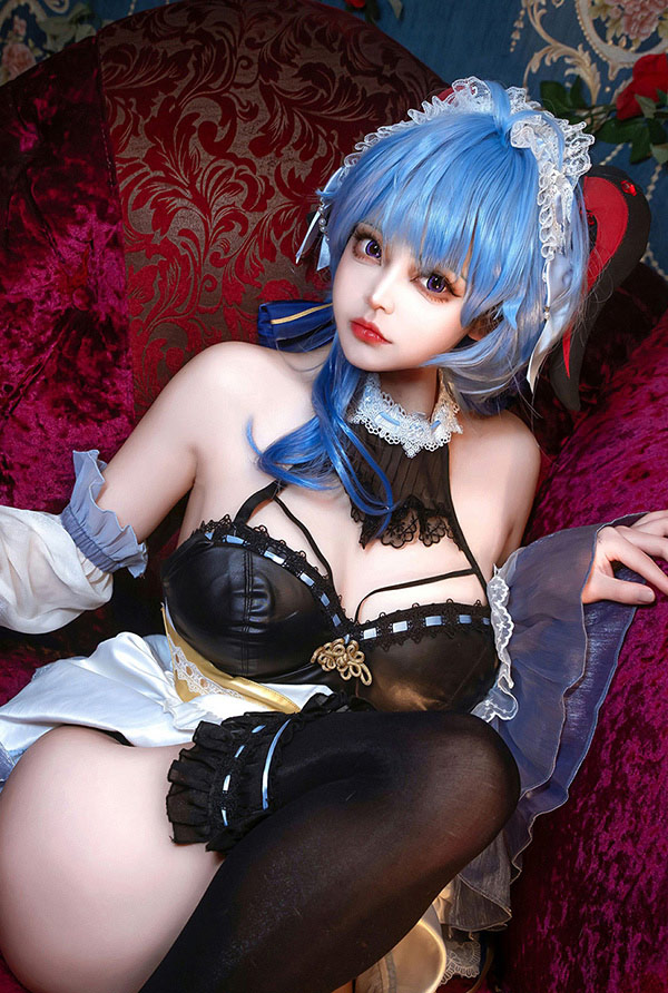 ݻRinka ŮӶ дcoser P.1 