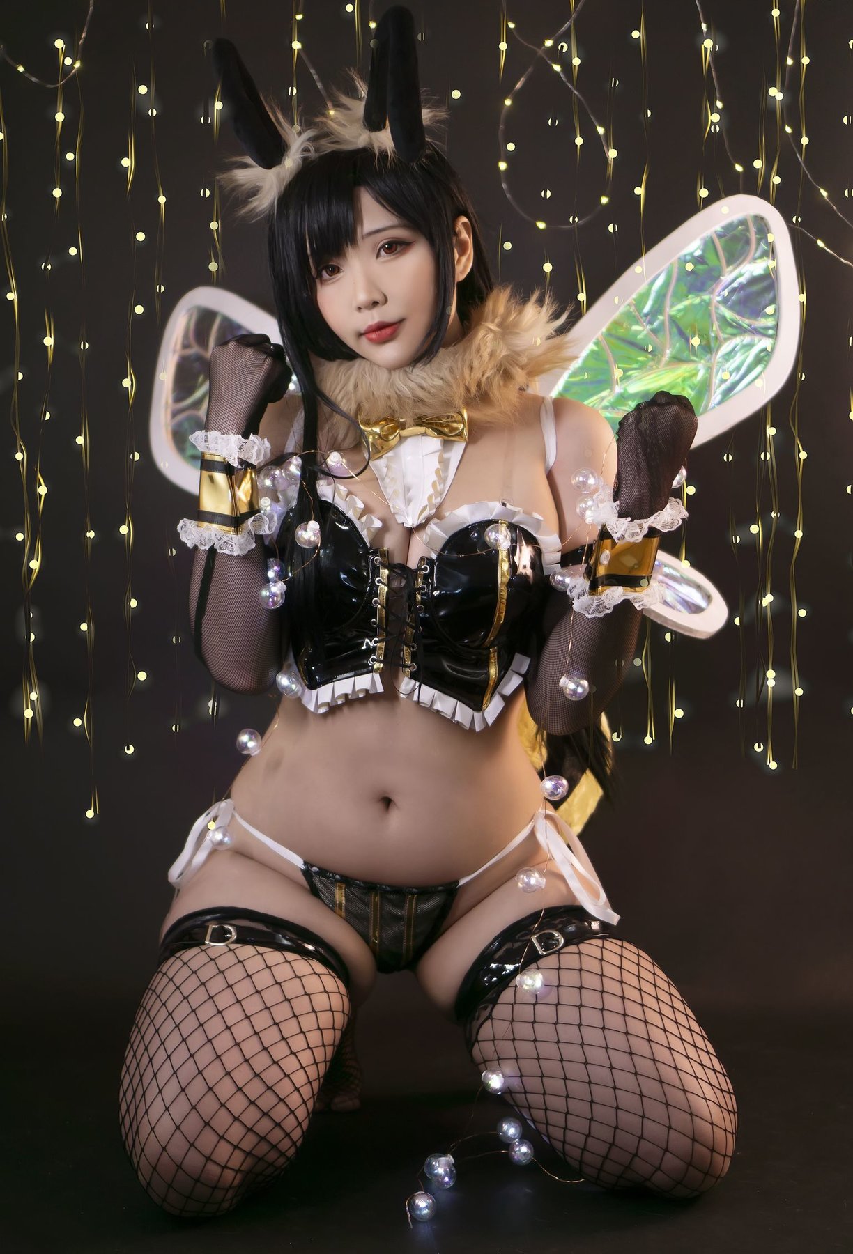 Bee ͼ Ůٷ Tifa Queen Bunny дHana P.1 